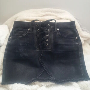 Forever21 Womwns Mini Black Denim Skirt